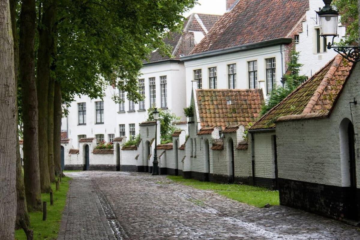 Huswell - Two Guest-Rooms In Stylish Villa - Free Bikes Bruges Exterior foto